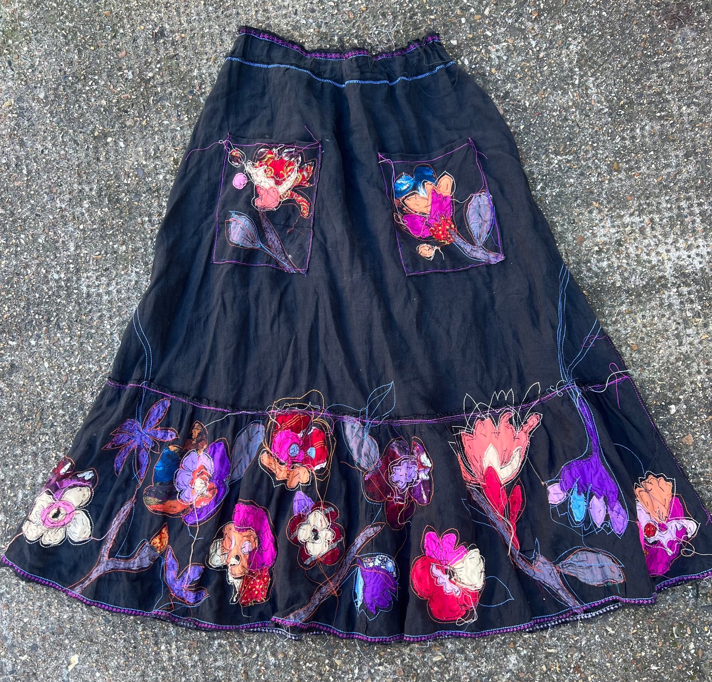 A LINE FRILL SKIRT